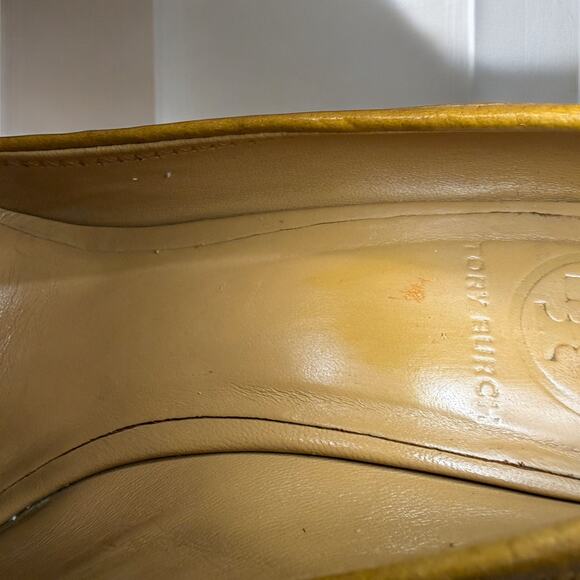 Tory Burch Sally Tumbled Leather Wedge Heel Size 7.5M - Picture 7 of 10
